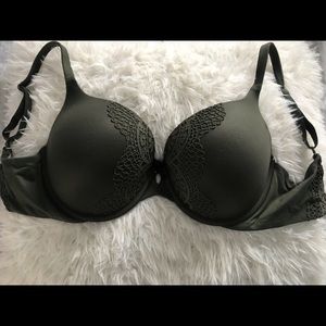 Victoria’s Secret Perfect Shape Bra
